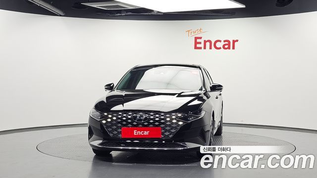 Hyundai Grandeur 2023 — photo 3