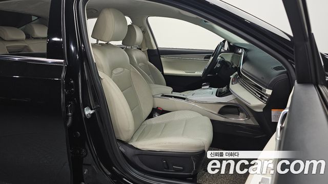 Hyundai Grandeur 2023 — photo 13