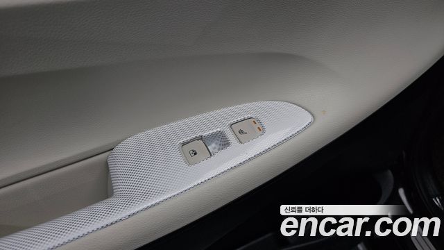 Hyundai Grandeur 2023 — photo 25