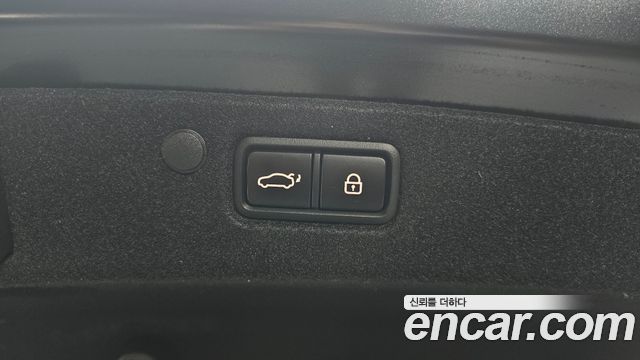 Hyundai Grandeur 2023 — photo 29