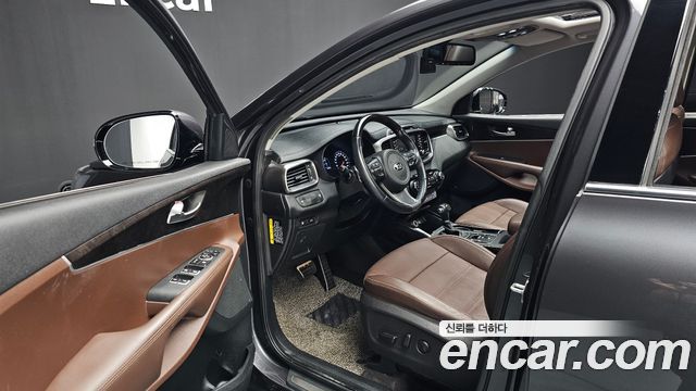 Kia Sorento 2017 — photo 13