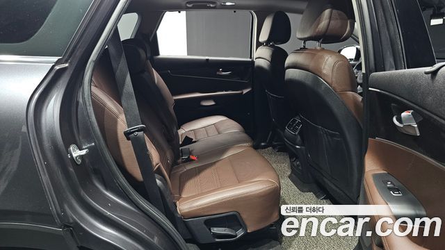 Kia Sorento 2017 — photo 17