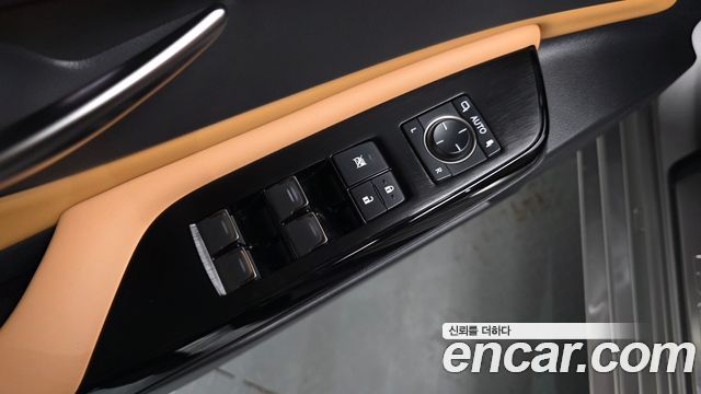 Lexus ES 2025 — photo 37