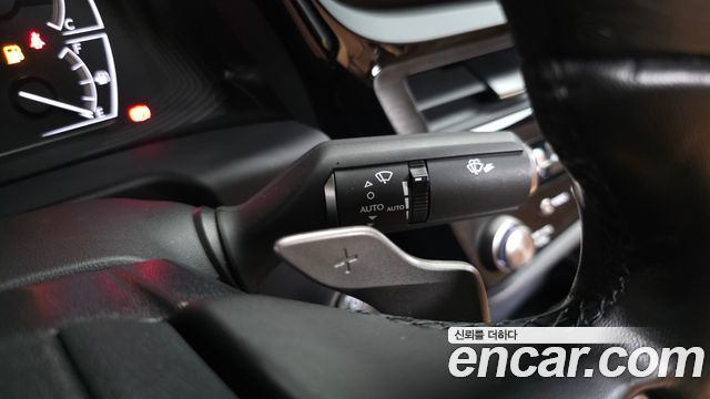 Lexus ES 2025 — photo 38