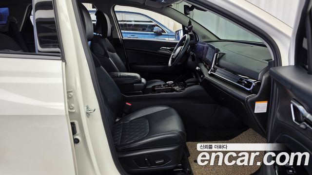 Kia Sportage 2022 — photo 17