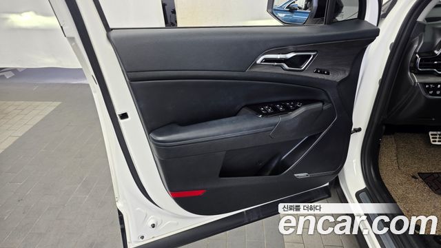 Kia Sportage 2022 — photo 14