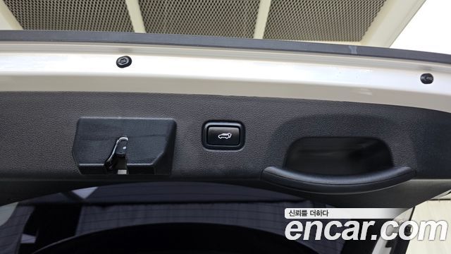Kia Sportage 2022 — photo 31