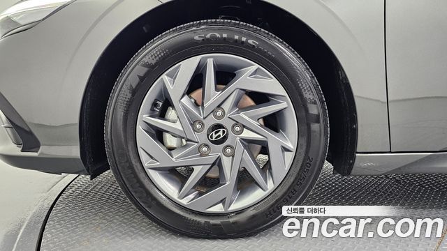 Hyundai AVANTE 2024 — photo 5