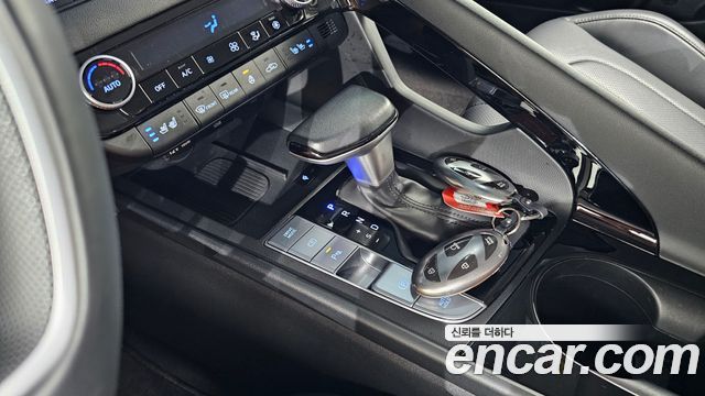 Hyundai AVANTE 2024 — photo 12