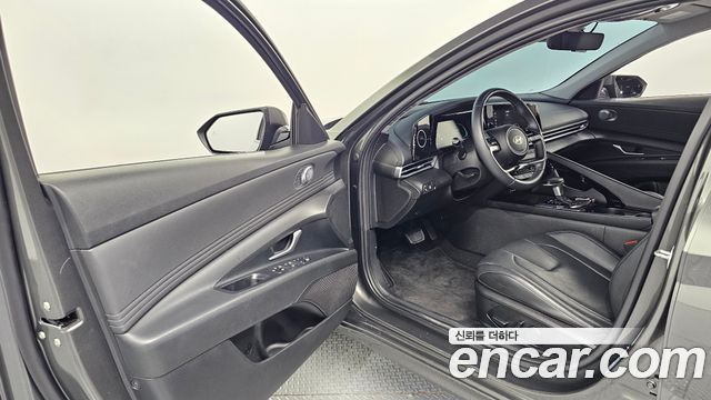 Hyundai AVANTE 2024 — photo 13