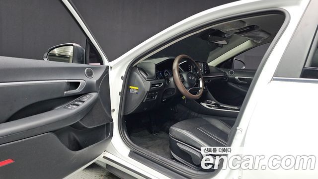 Hyundai Sonata 2020 — photo 13