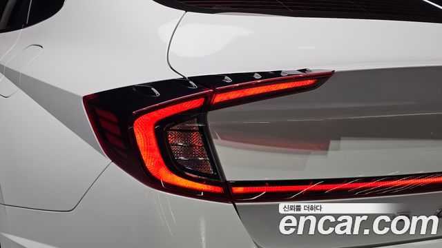 Hyundai Sonata 2020 — photo 9