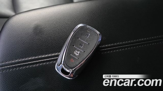 Chevrolet Korea Malibu 2017 — photo 32