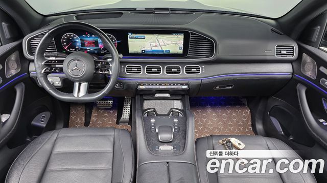 Mercedes-Benz GLS-Class 2025 — photo 10