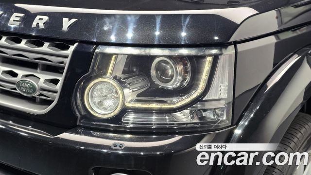 Land Rover Discovery 2014 — photo 8
