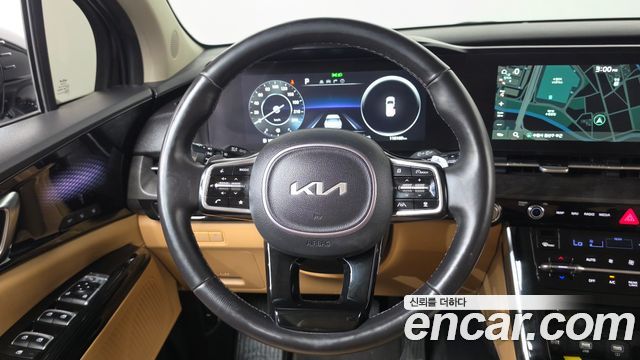 Kia Canival 2023 — photo 13