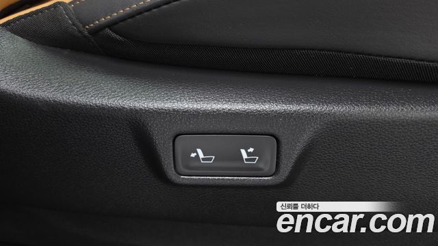 Kia Canival 2023 — photo 19