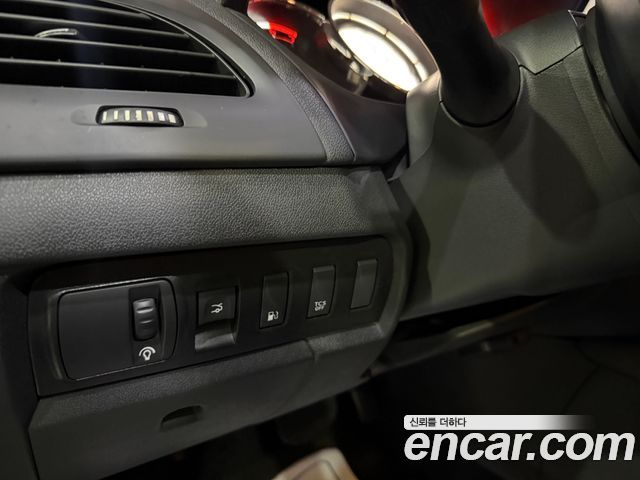 Renault Korea SM3 2019 — photo 15