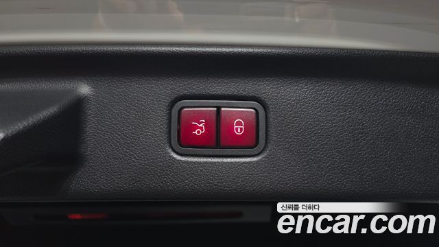 Mercedes-Benz S-Class 2023 — photo 31