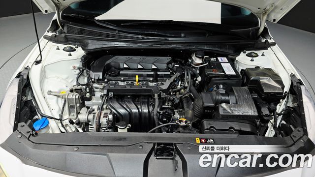 Hyundai AVANTE 2023 — photo 6
