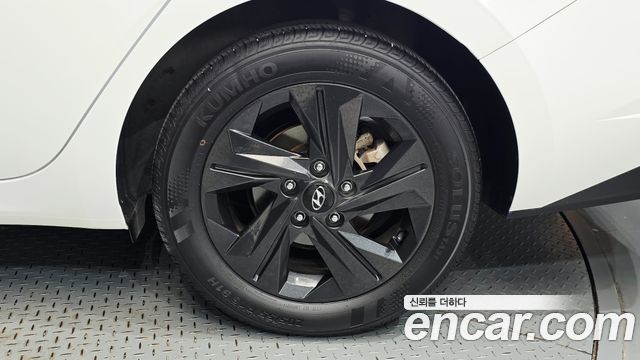 Hyundai AVANTE 2023 — photo 7