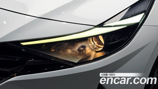 Hyundai AVANTE 2023 — photo 8