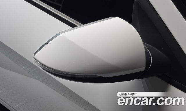 Hyundai AVANTE 2023 — photo 31