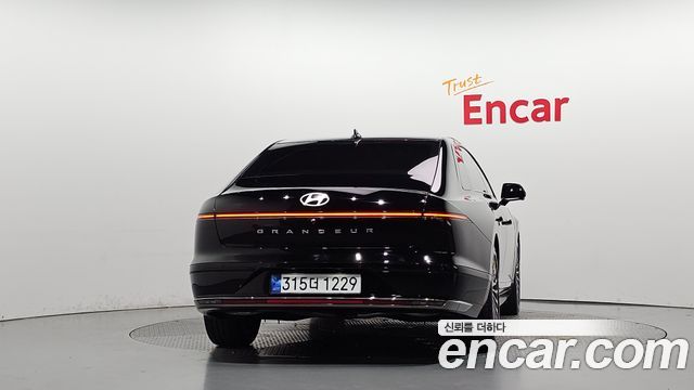 Hyundai Grandeur 2023 — photo 4