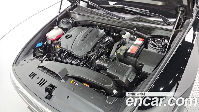 Hyundai Grandeur 2023 — photo 6