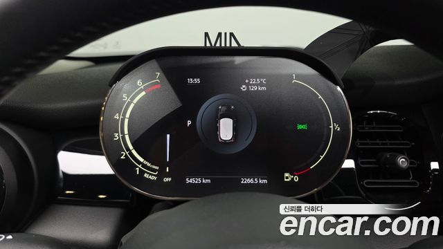 Mini Cooper 2022 — photo 8