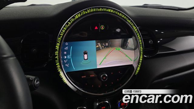 Mini Cooper 2022 — photo 15