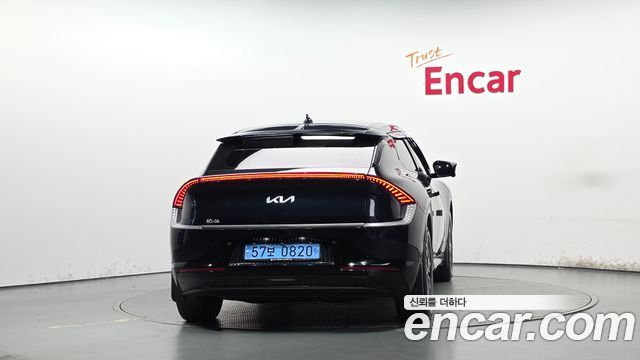 Kia EV6 2023 — photo 4