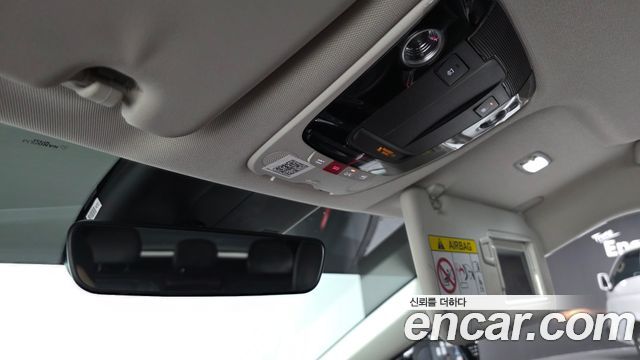 Kia EV6 2023 — photo 18