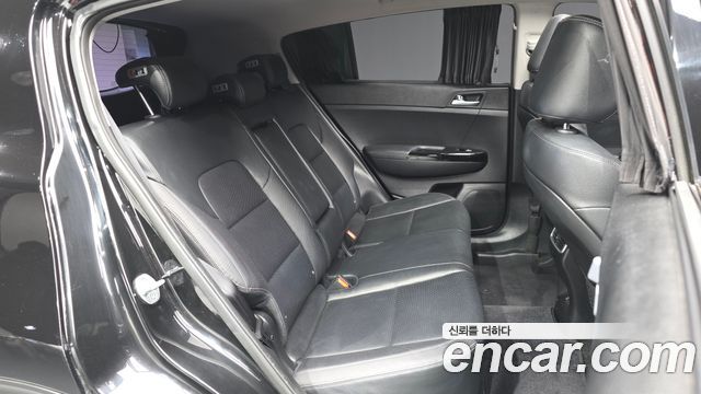 Kia Sportage 2017 — photo 12