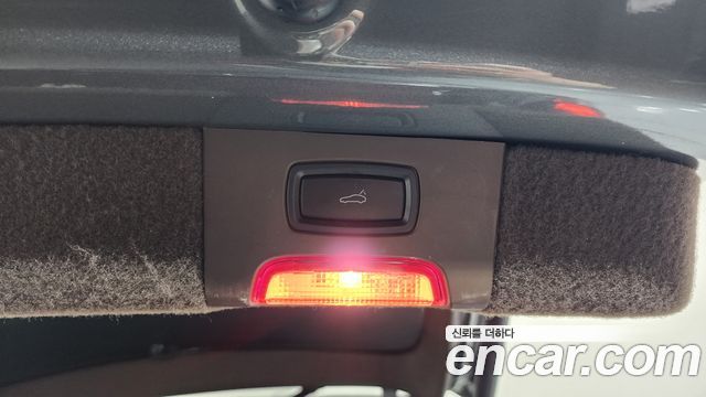 Porsche Cayenne 2015 — photo 16