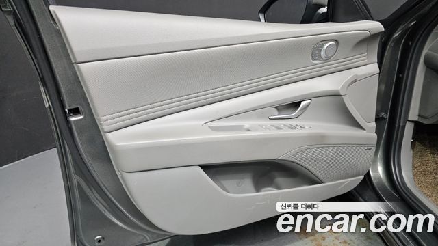 Hyundai AVANTE 2023 — photo 14