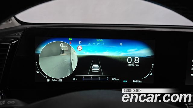 Kia Sportage 2023 — photo 11