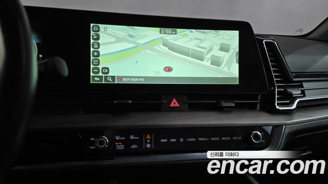 Kia Sportage 2023 — photo 18