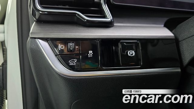 Kia Sportage 2023 — photo 28
