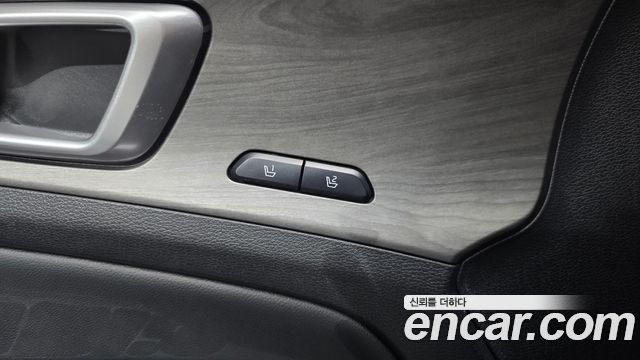Kia Sportage 2023 — photo 38