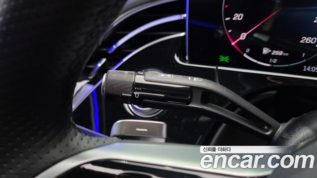 Mercedes-Benz E-Class 2024 — photo 35