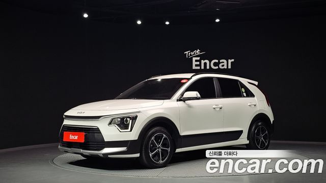 Kia Niro 2024 — photo 1