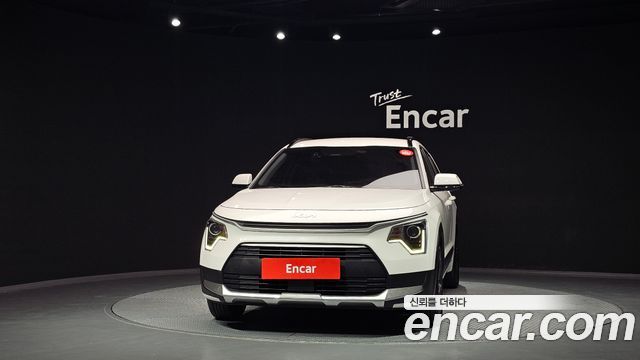 Kia Niro 2024 — photo 3