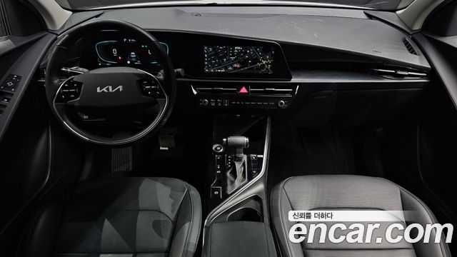 Kia Niro 2024 — photo 7