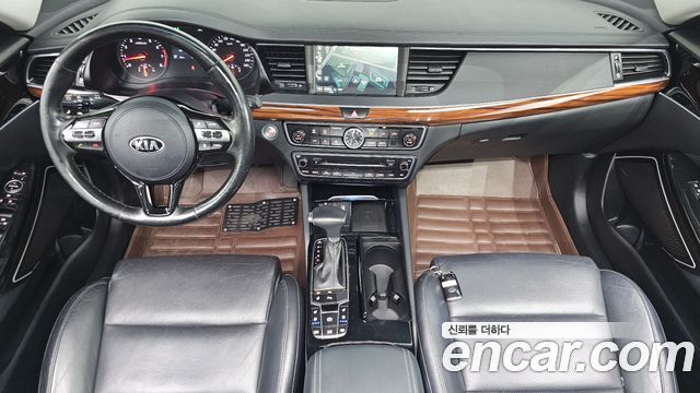 Kia K7 2017 — photo 10