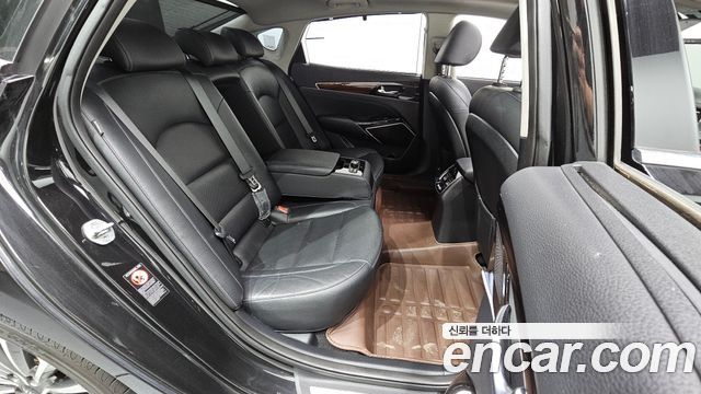 Kia K7 2017 — photo 17
