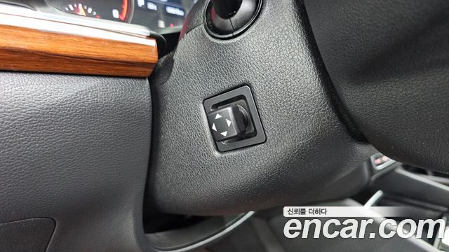 Kia K7 2017 — photo 26