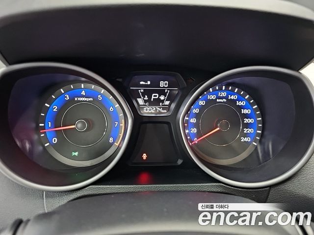 Hyundai AVANTE 2016 — photo 6