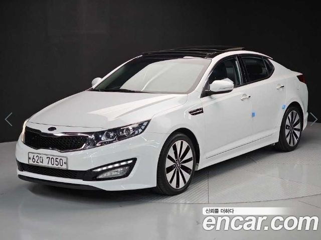 Kia K5 2011 — photo 1