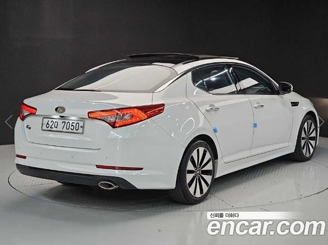 Kia K5 2011 — photo 4